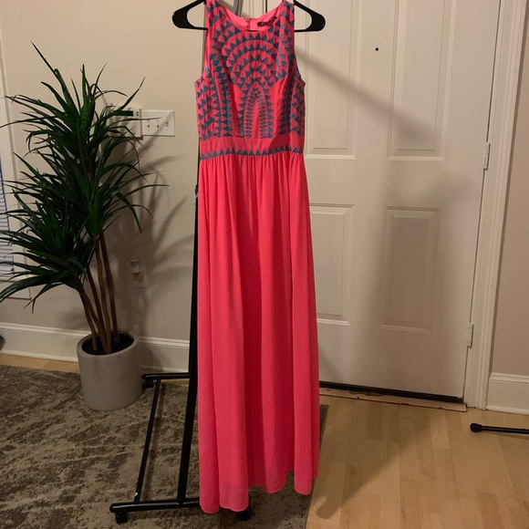 Gianni Bini Maxi Dress size 2 - Picture 2 of 3
